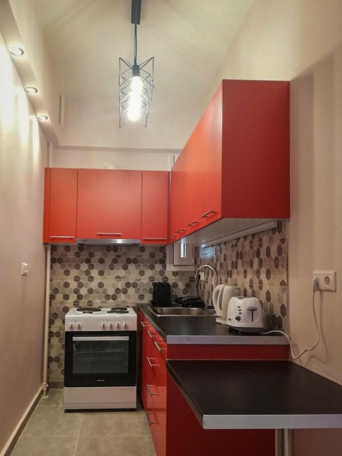 Stylish Modern Studio In The Heart Of أثينا المظهر الخارجي الصورة