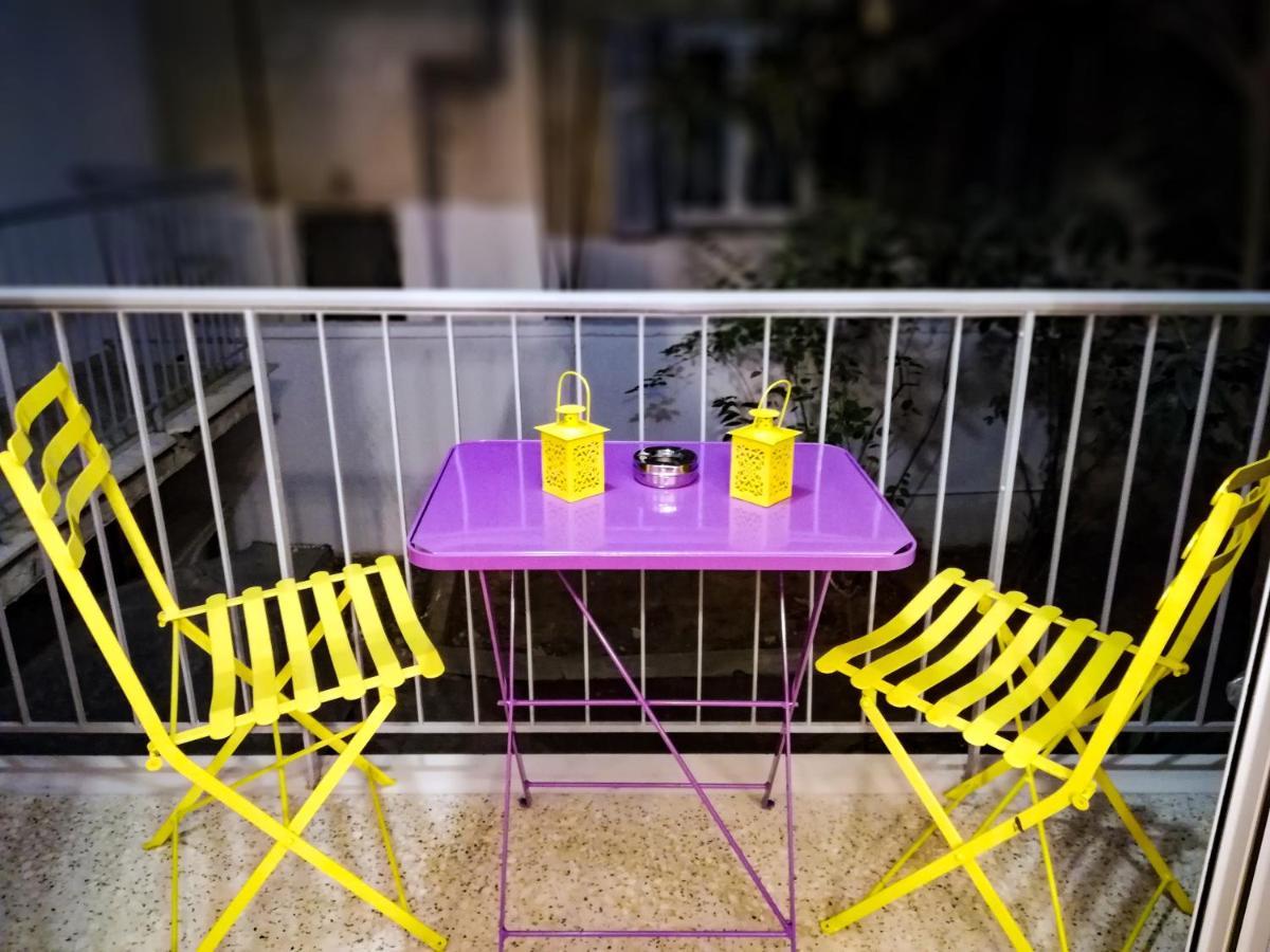 Stylish Modern Studio In The Heart Of أثينا المظهر الخارجي الصورة
