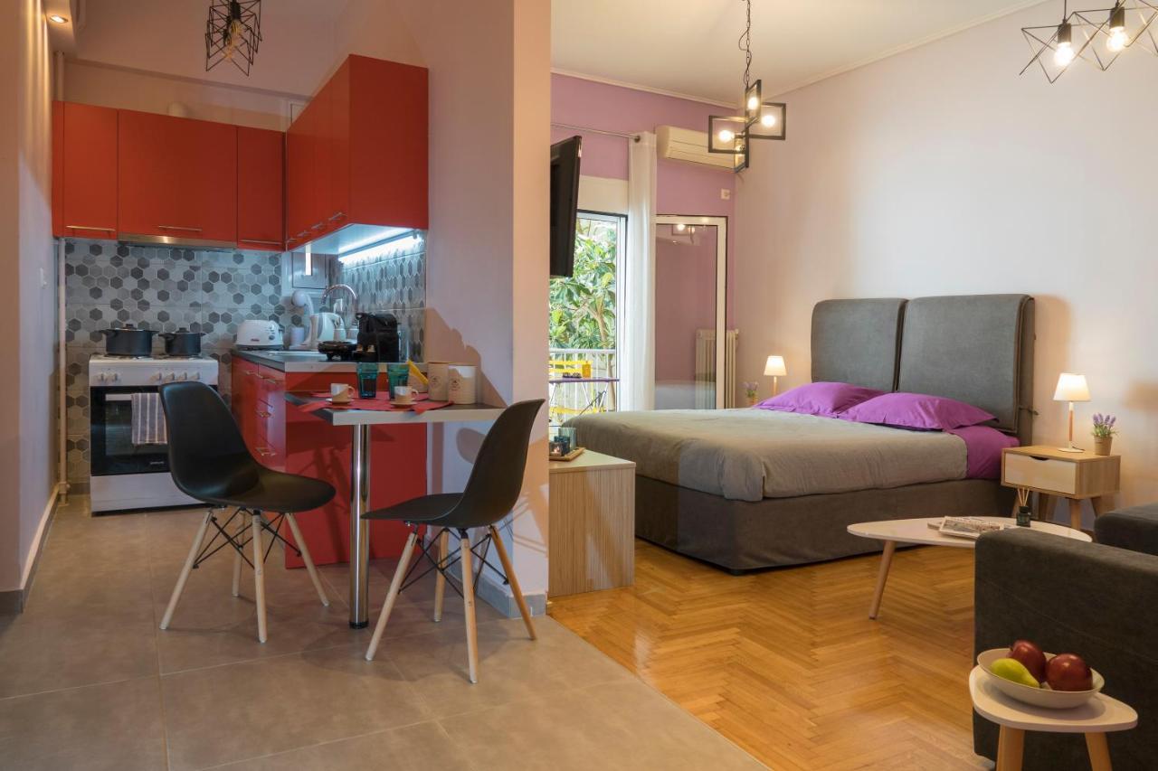 Stylish Modern Studio In The Heart Of أثينا المظهر الخارجي الصورة