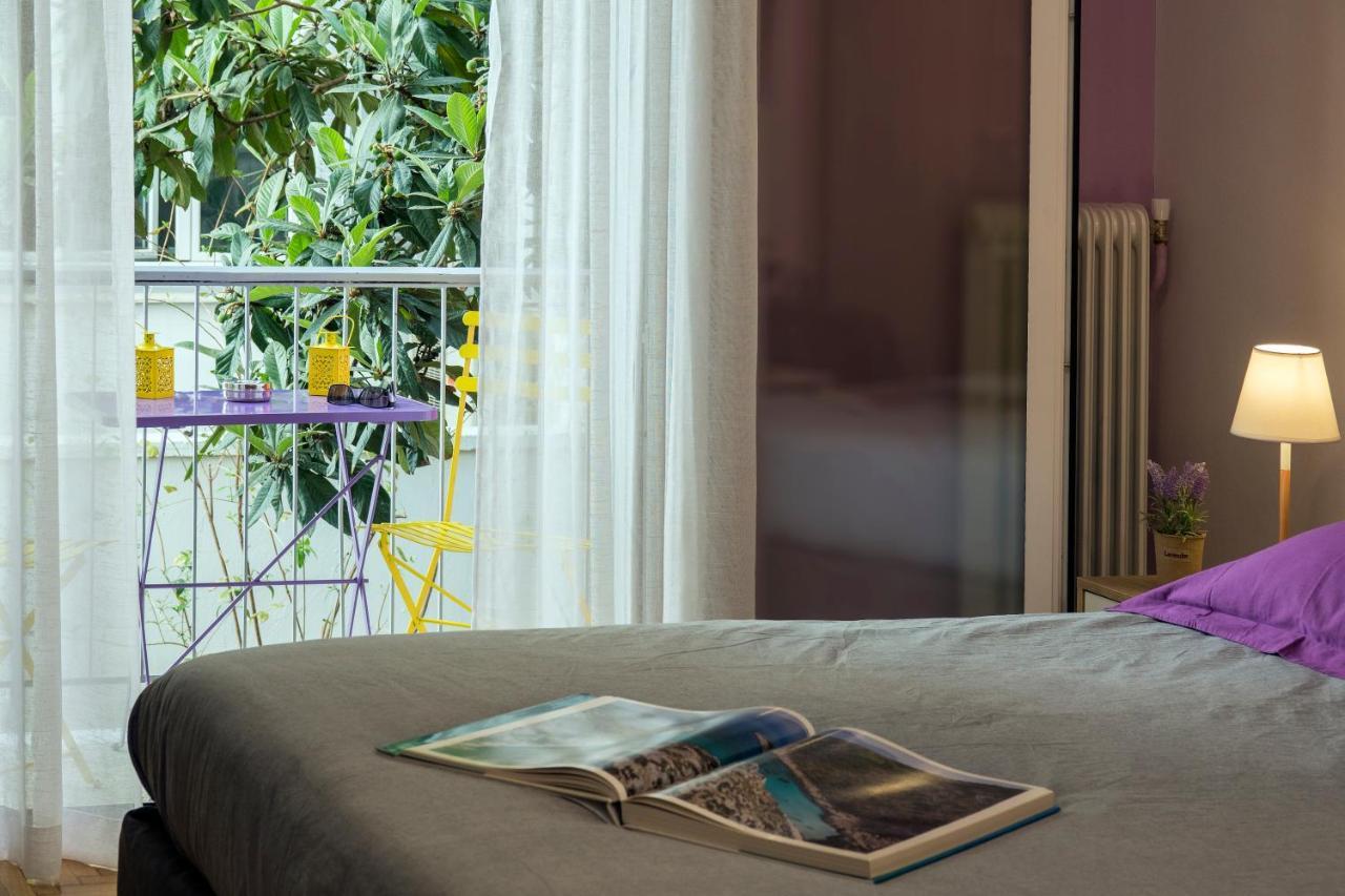 Stylish Modern Studio In The Heart Of أثينا المظهر الخارجي الصورة